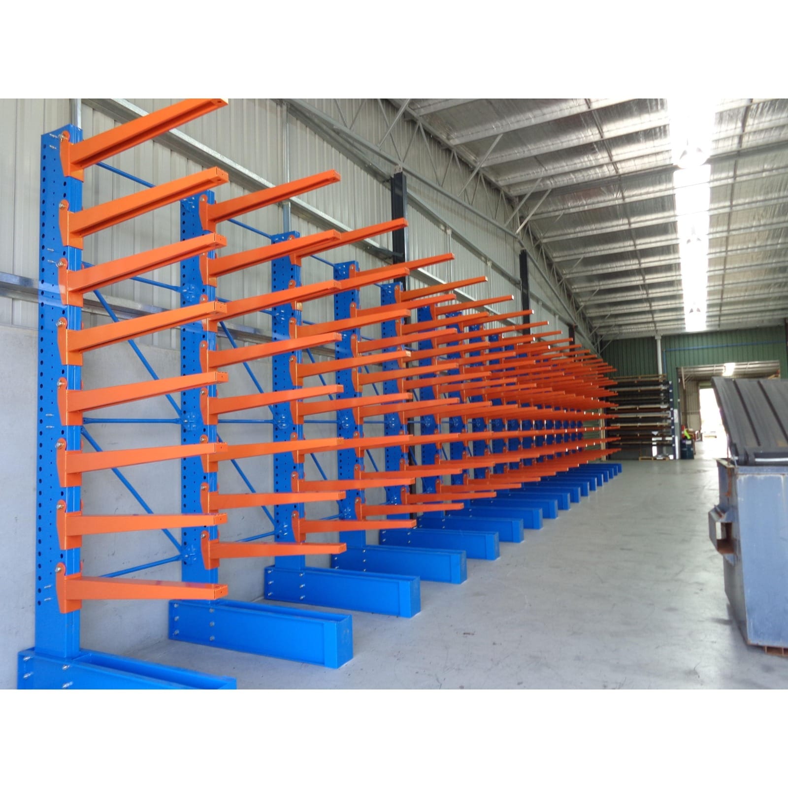 Cantilever racking